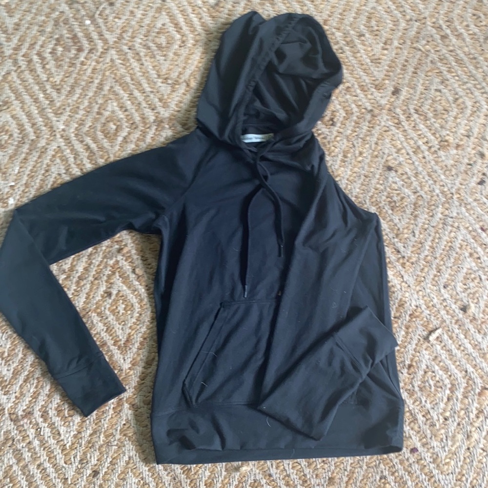 🖤 Lightly Worn Black Outdoor Voices Hoodie🖤